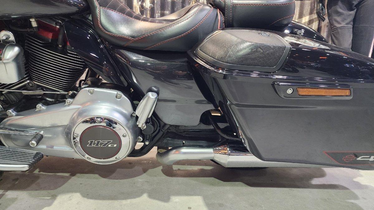 2020 HARLEY-DAVIDSON FLHXSE CVO STREET GLIDE CRUISER