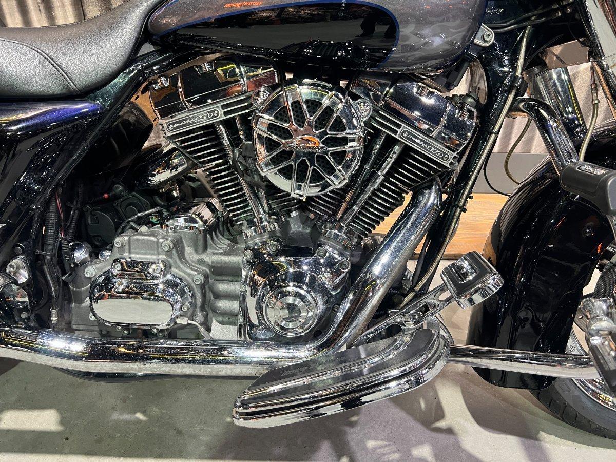 2008 HARLEY-DAVIDSON FLHRSE3 S/EAGLE ROAD KING CRUISER