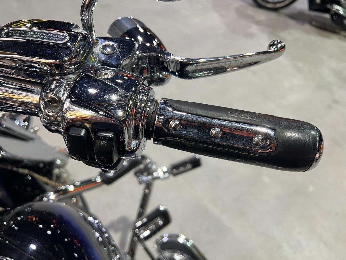2008 HARLEY-DAVIDSON FLHRSE3 S/EAGLE ROAD KING CRUISER
