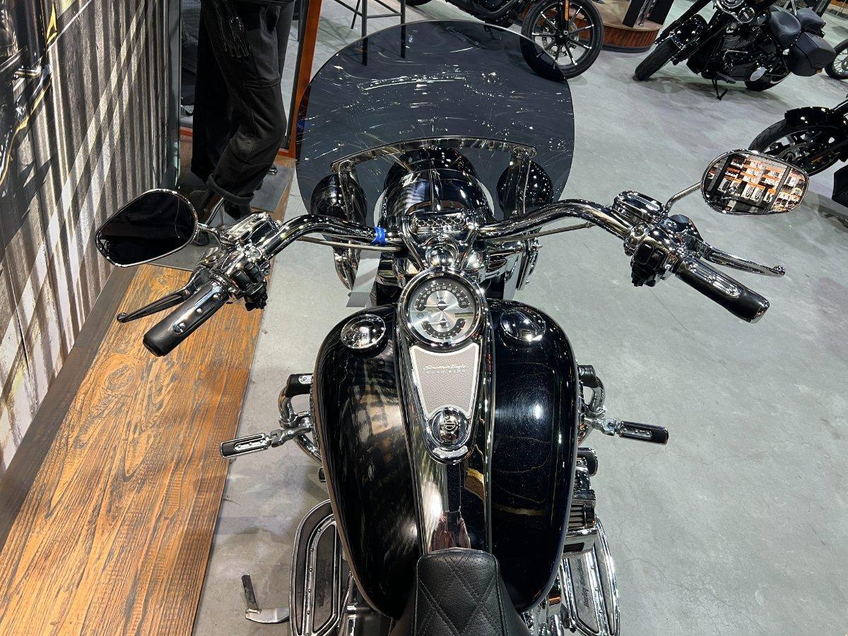 2008 HARLEY-DAVIDSON FLHRSE3 S/EAGLE ROAD KING CRUISER