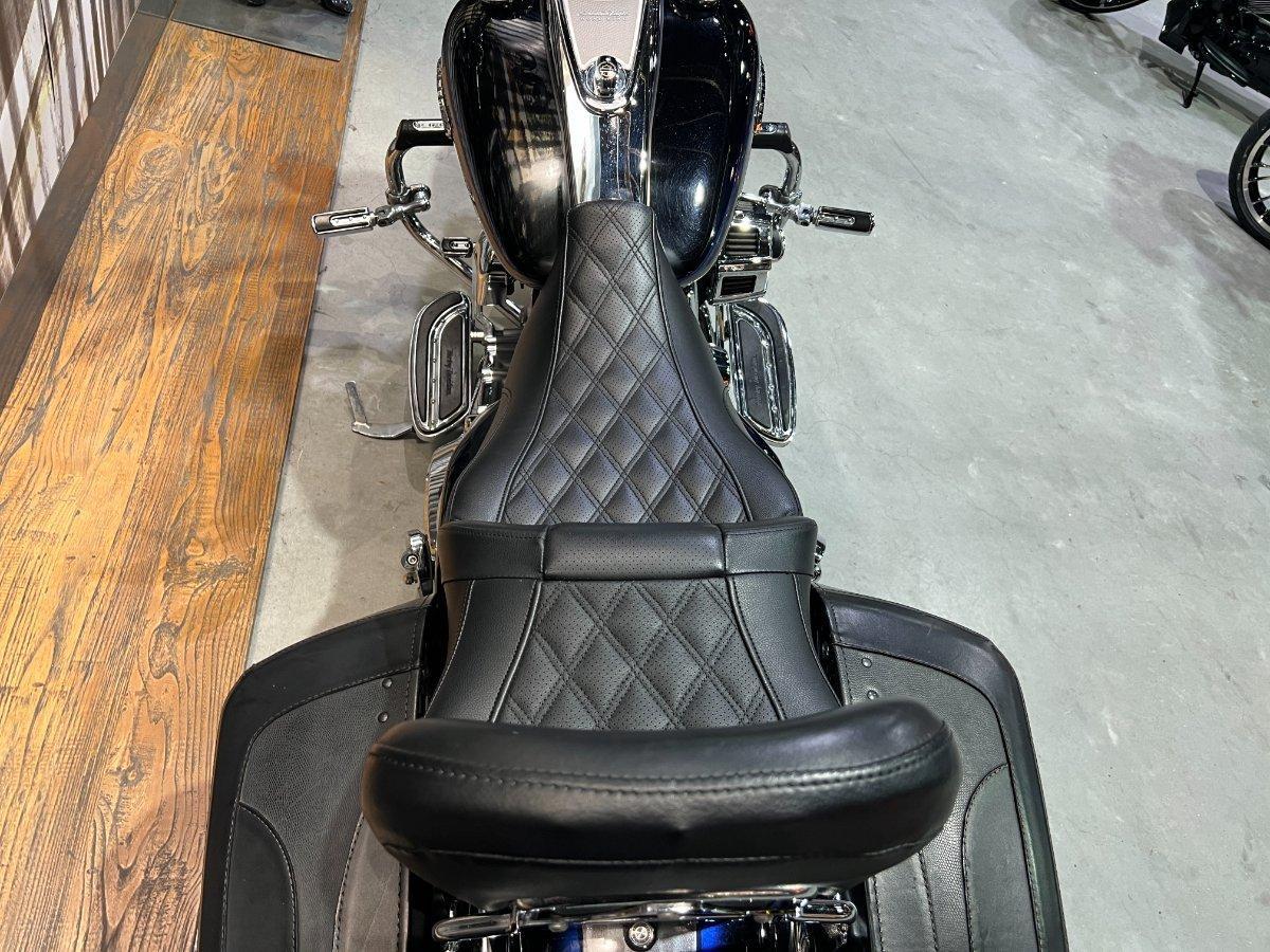 2008 HARLEY-DAVIDSON FLHRSE3 S/EAGLE ROAD KING CRUISER