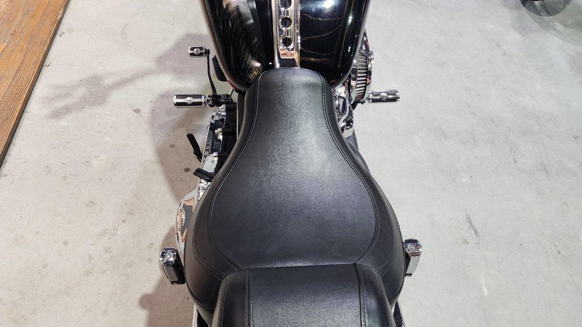 2022 HARLEY-DAVIDSON FLFBS FAT BOY (114) CRUISER