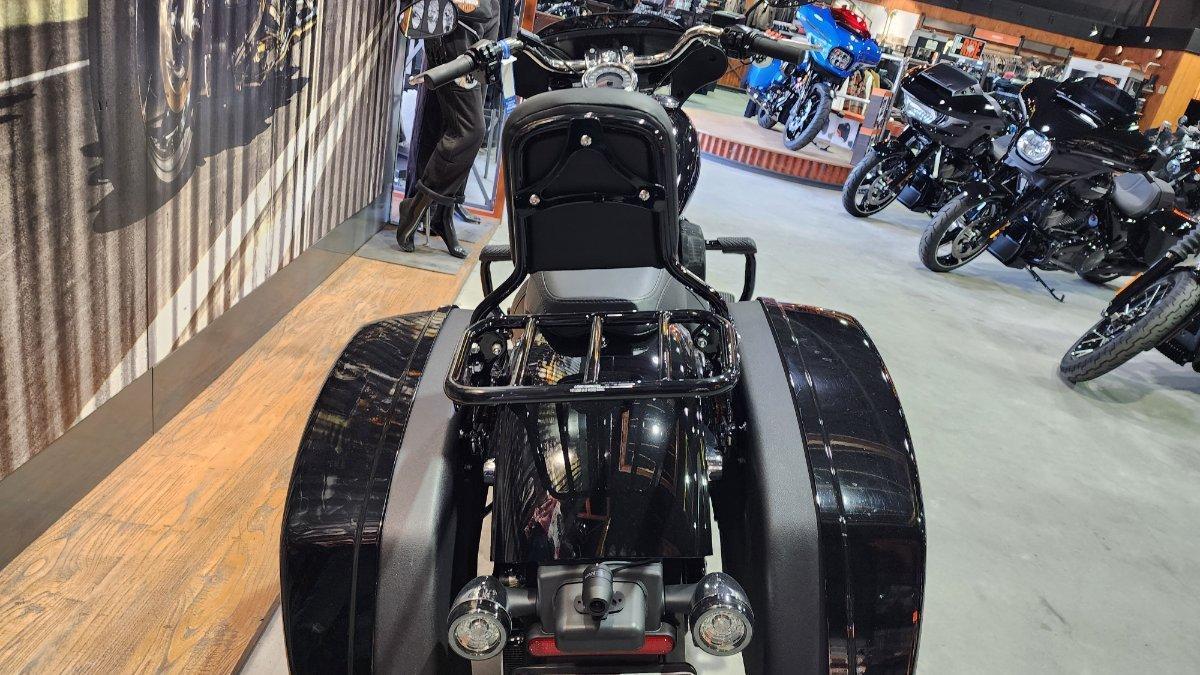 2024 HARLEY-DAVIDSON FLSB SPORT GLIDE (107) CRUISER