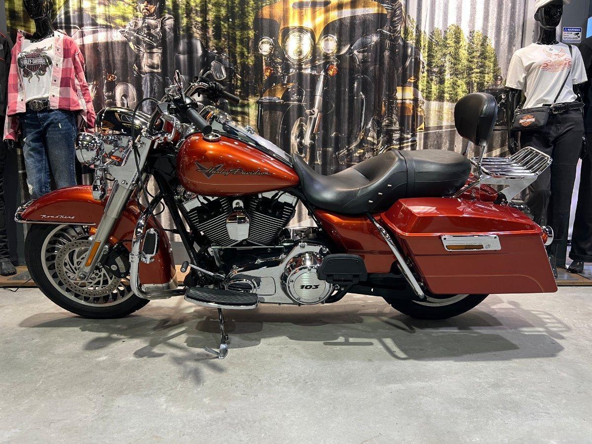 2011 HARLEY-DAVIDSON FLHR ROAD KING CRUISER