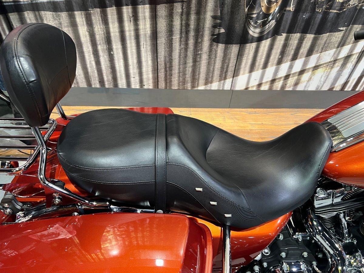 2011 HARLEY-DAVIDSON FLHR ROAD KING CRUISER