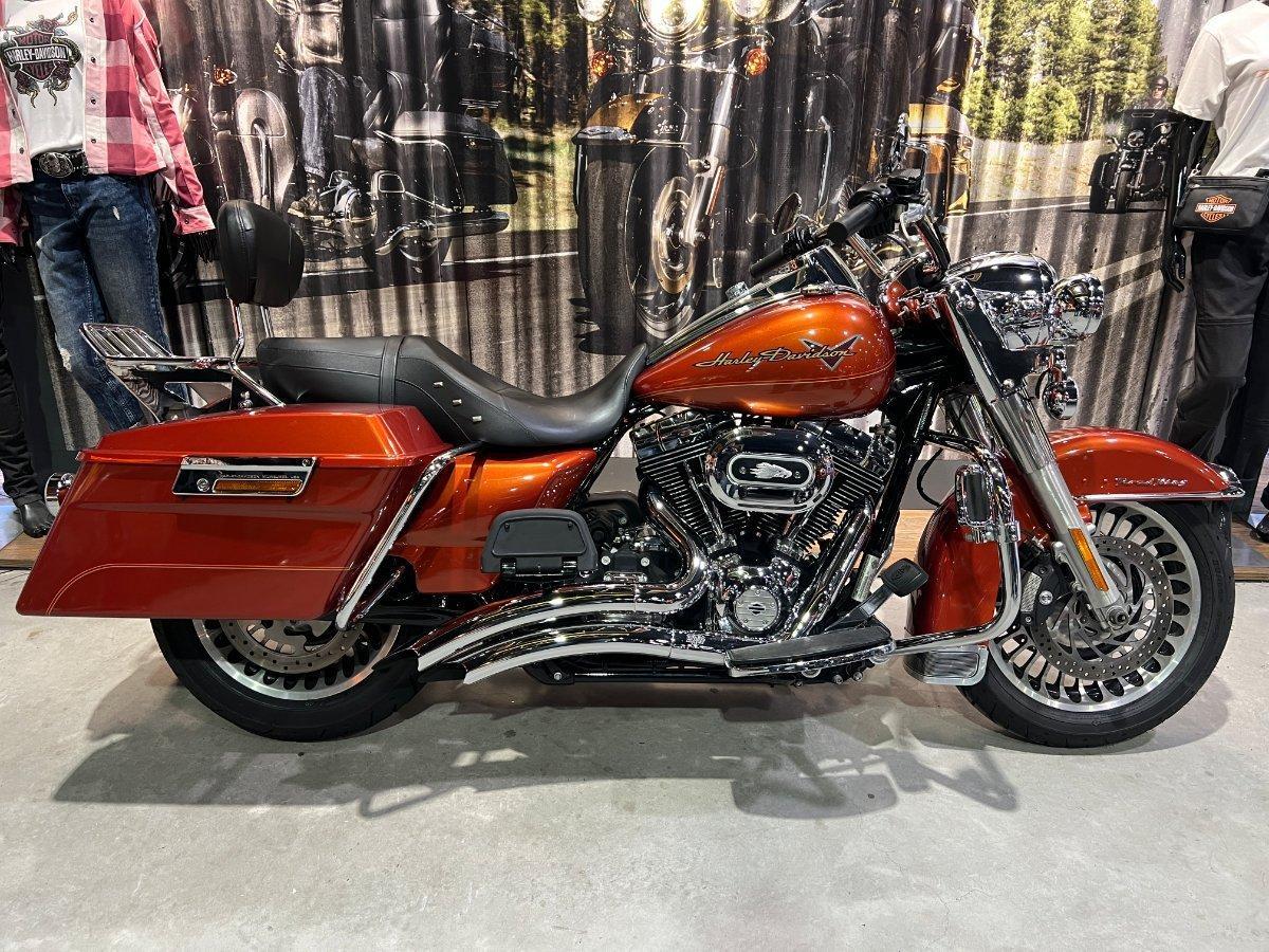 2011 HARLEY-DAVIDSON FLHR ROAD KING CRUISER