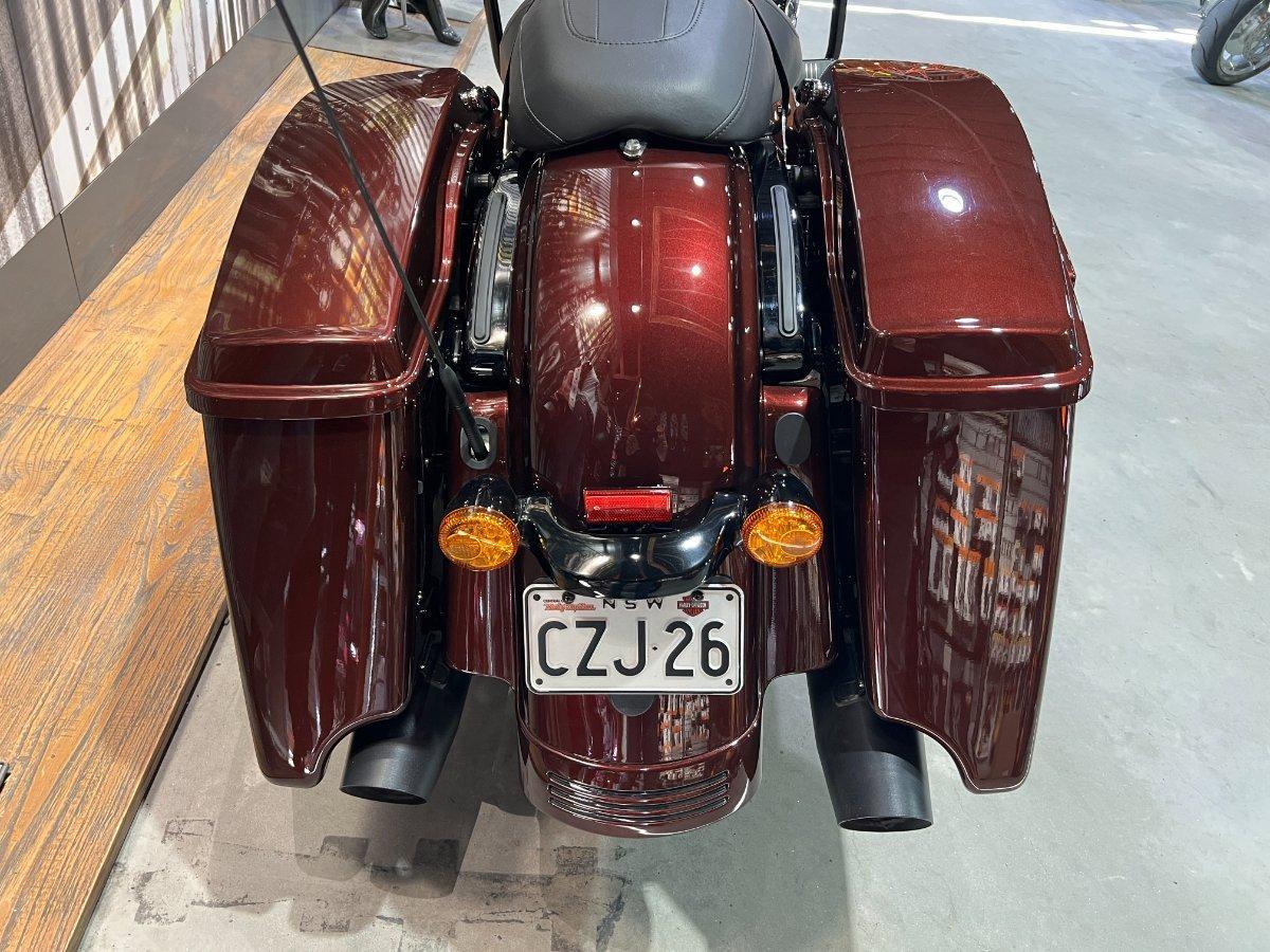 2018 HARLEY-DAVIDSON FLHXS STREET GLIDE SPECIAL CRUISER