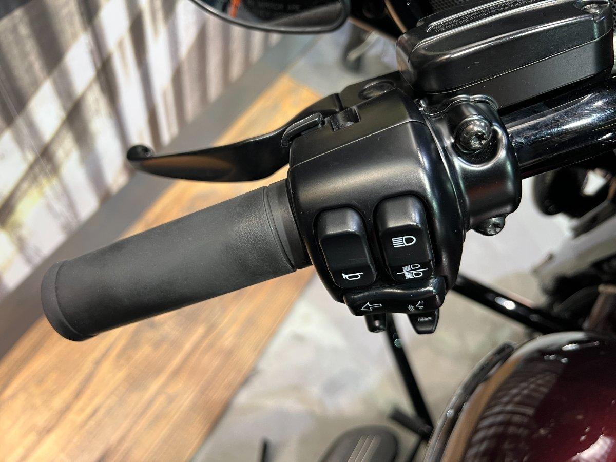2018 HARLEY-DAVIDSON FLHXS STREET GLIDE SPECIAL CRUISER