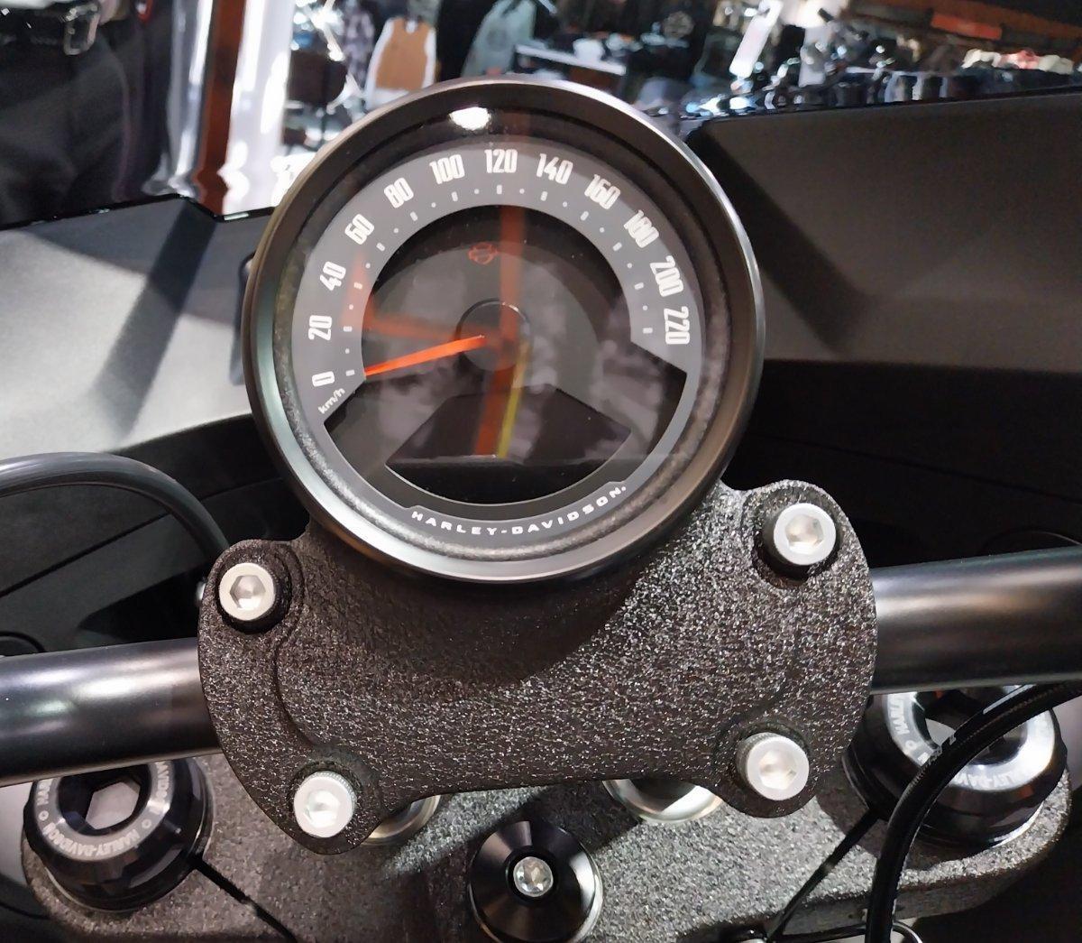2026 HARLEY-DAVIDSON FXLRST LOW RIDER ST (117) CRUISER