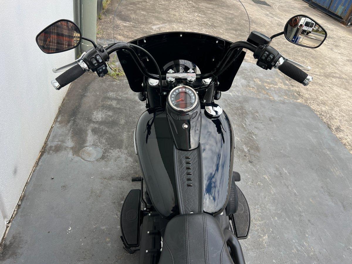 2023 HARLEY-DAVIDSON FLHCS HERITAGE CLASSIC 114 CRUISER