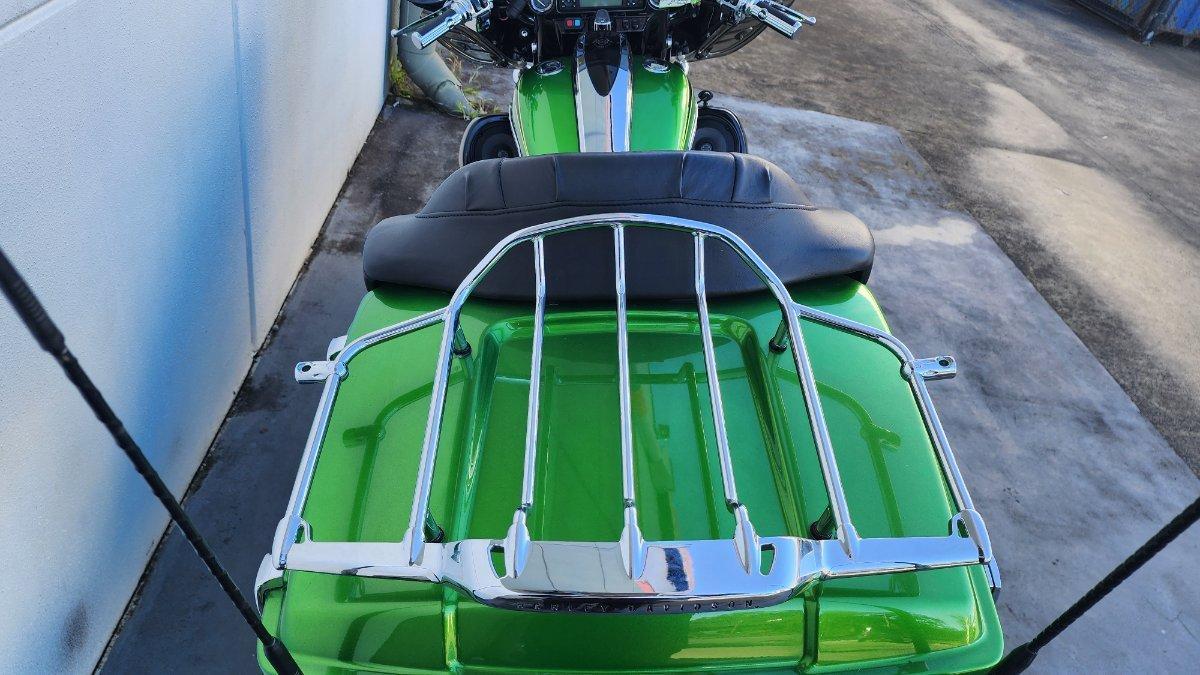 2011 HARLEY-DAVIDSON FLHXSE2 CVO STREET GLIDE CRUISER