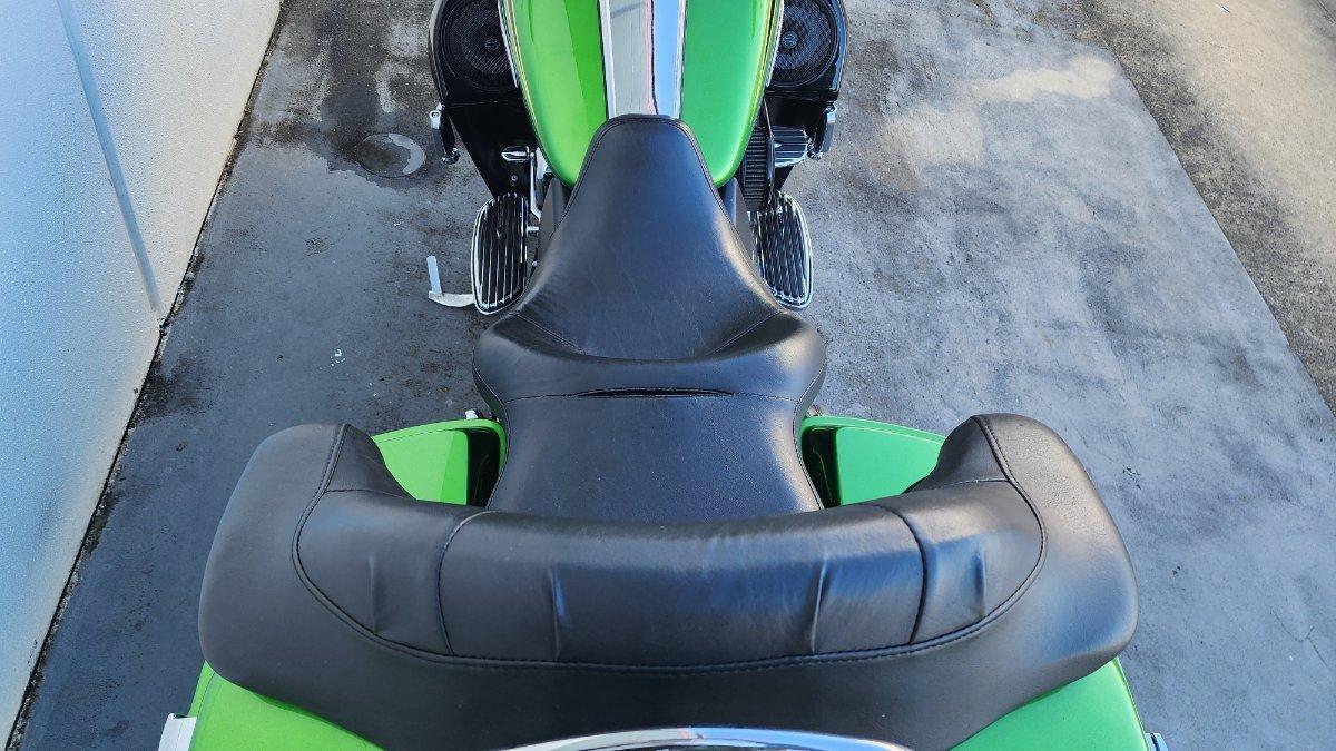 2011 HARLEY-DAVIDSON FLHXSE2 CVO STREET GLIDE CRUISER