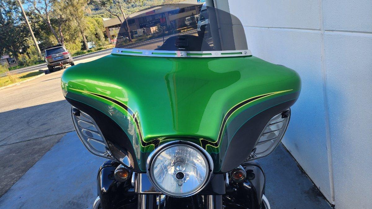 2011 HARLEY-DAVIDSON FLHXSE2 CVO STREET GLIDE CRUISER