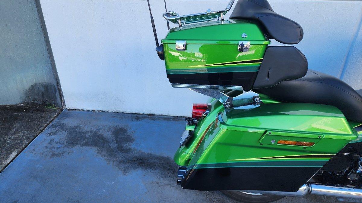 2011 HARLEY-DAVIDSON FLHXSE2 CVO STREET GLIDE CRUISER