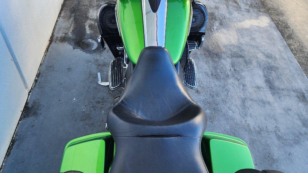 2011 HARLEY-DAVIDSON FLHXSE2 CVO STREET GLIDE CRUISER
