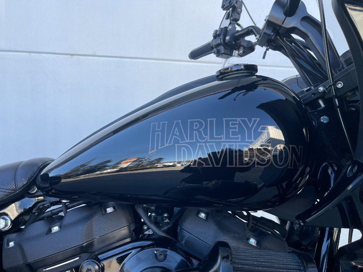 2022 HARLEY-DAVIDSON FXLRST LOW RIDER ST (117) CRUISER
