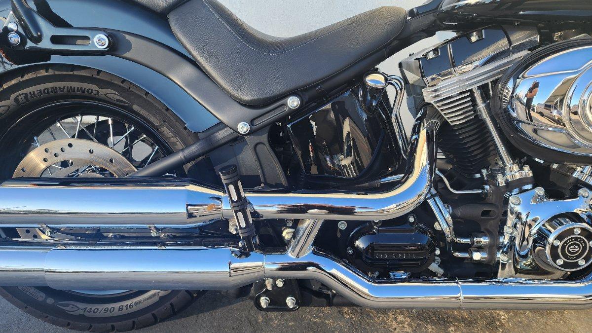 2011 HARLEY-DAVIDSON FXS BLACKLINE CRUISER