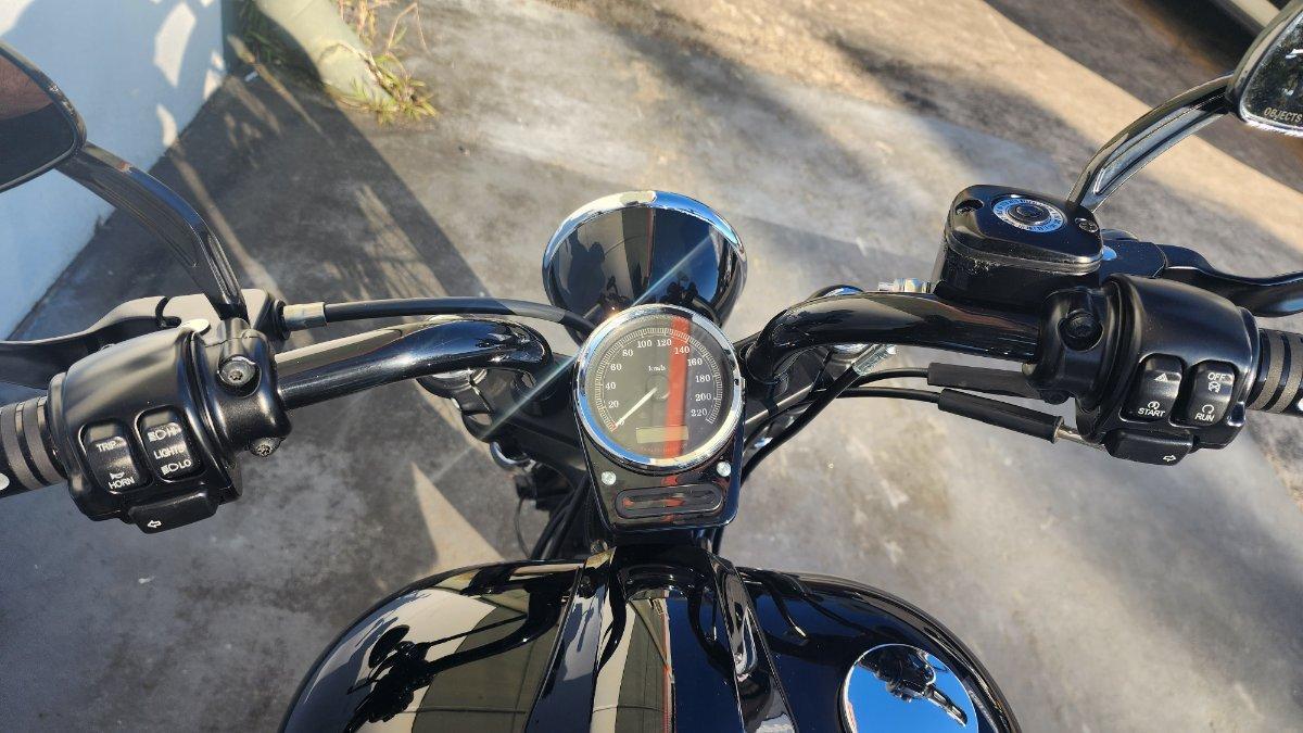 2011 HARLEY-DAVIDSON FXS BLACKLINE CRUISER
