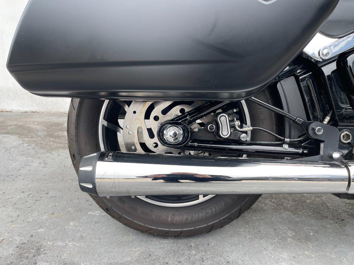 2018 HARLEY-DAVIDSON FLSB SPORT GLIDE CRUISER