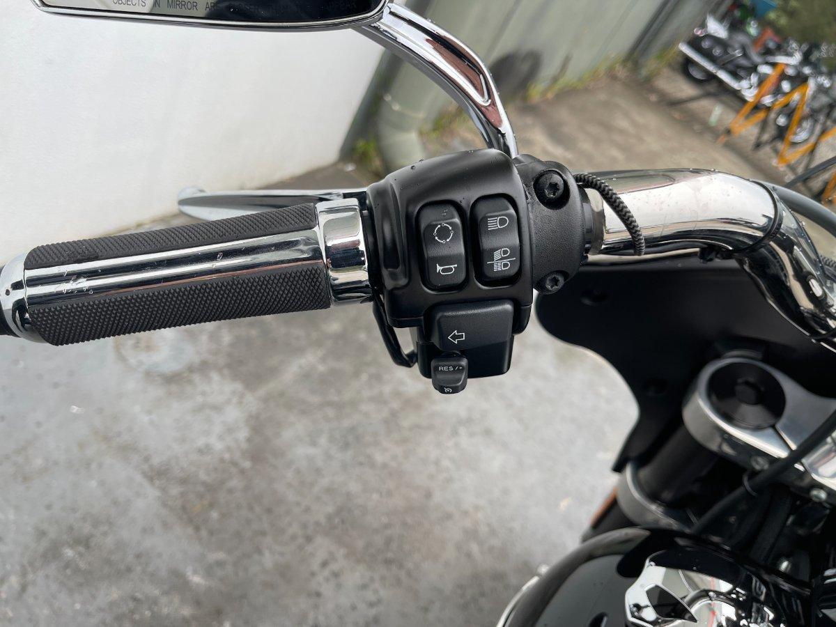 2018 HARLEY-DAVIDSON FLSB SPORT GLIDE CRUISER