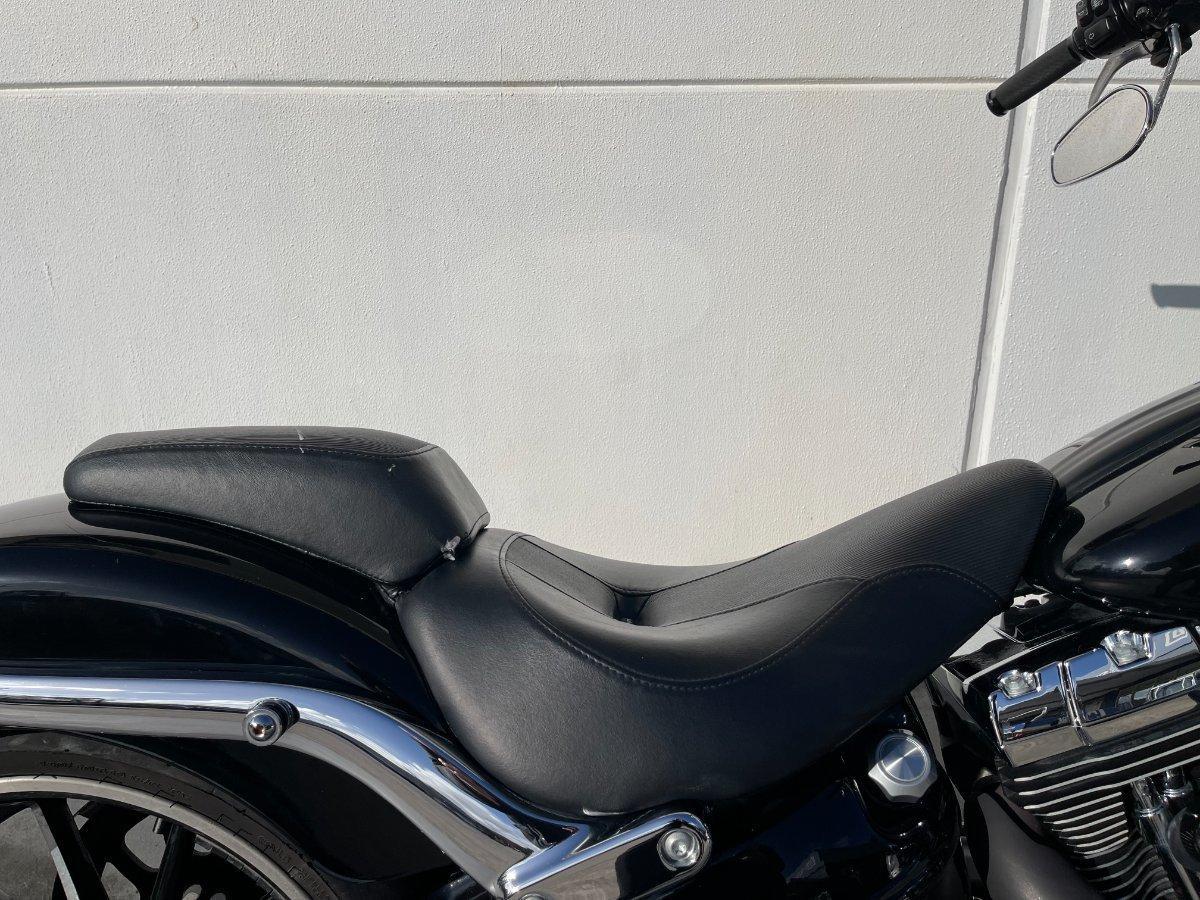 2016 HARLEY-DAVIDSON FXSB SOFTAIL BREAKOUT CRUISER