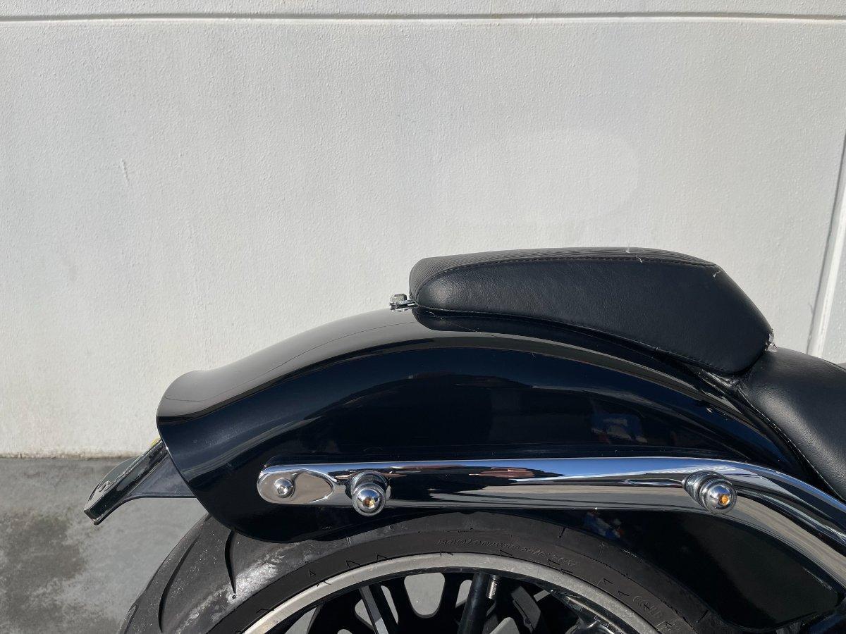 2016 HARLEY-DAVIDSON FXSB SOFTAIL BREAKOUT CRUISER