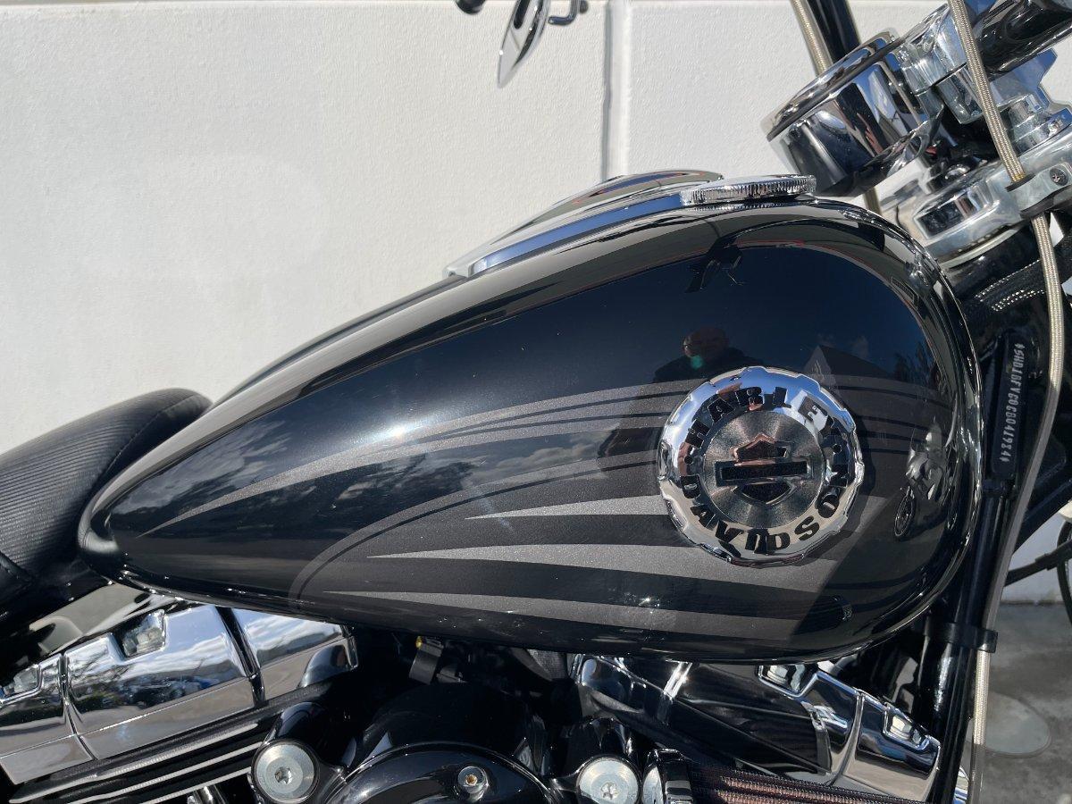 2016 HARLEY-DAVIDSON FXSB SOFTAIL BREAKOUT CRUISER