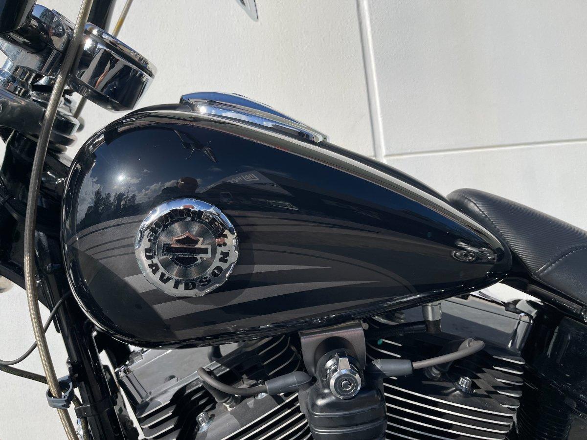 2016 HARLEY-DAVIDSON FXSB SOFTAIL BREAKOUT CRUISER