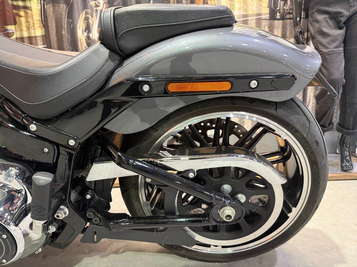 2021 HARLEY-DAVIDSON FXBRS BREAKOUT (114) CRUISER