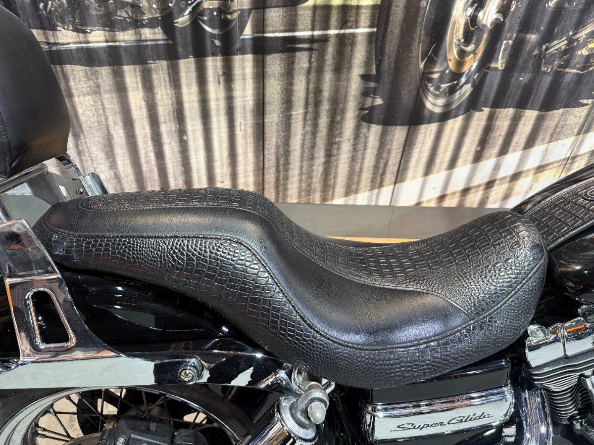 2012 HARLEY-DAVIDSON FXDC DYNA SUPER GLIDE CUSTOM CRUISER