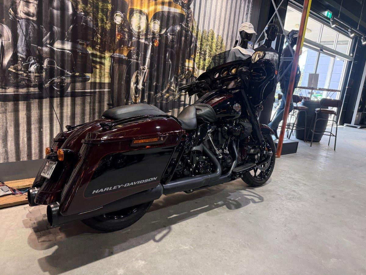 2022 HARLEY-DAVIDSON FLHXS STREET GLIDE SPECIAL CRUISER