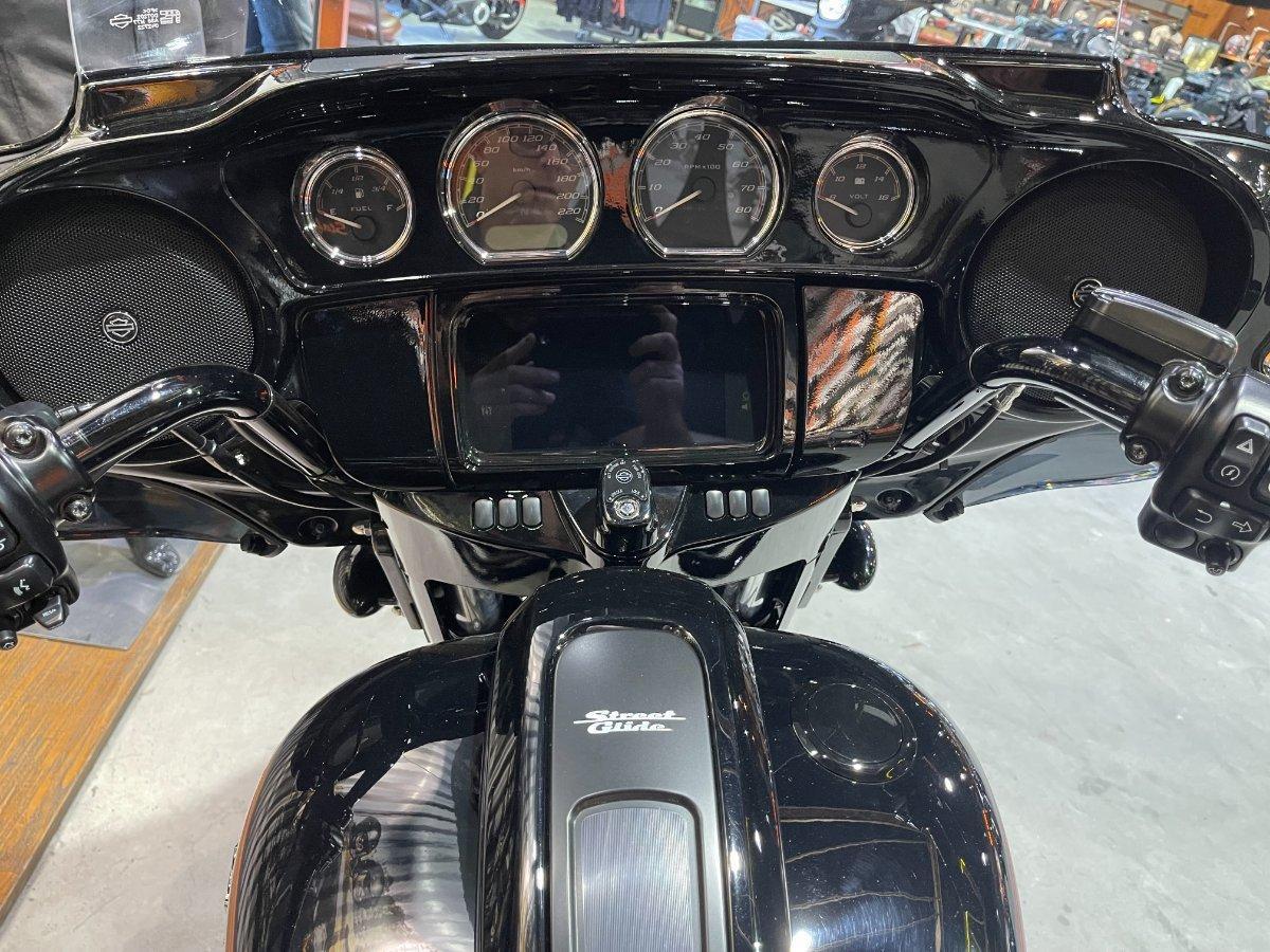 2023 HARLEY-DAVIDSON FLHXS STREET GLIDE SPECIAL CRUISER