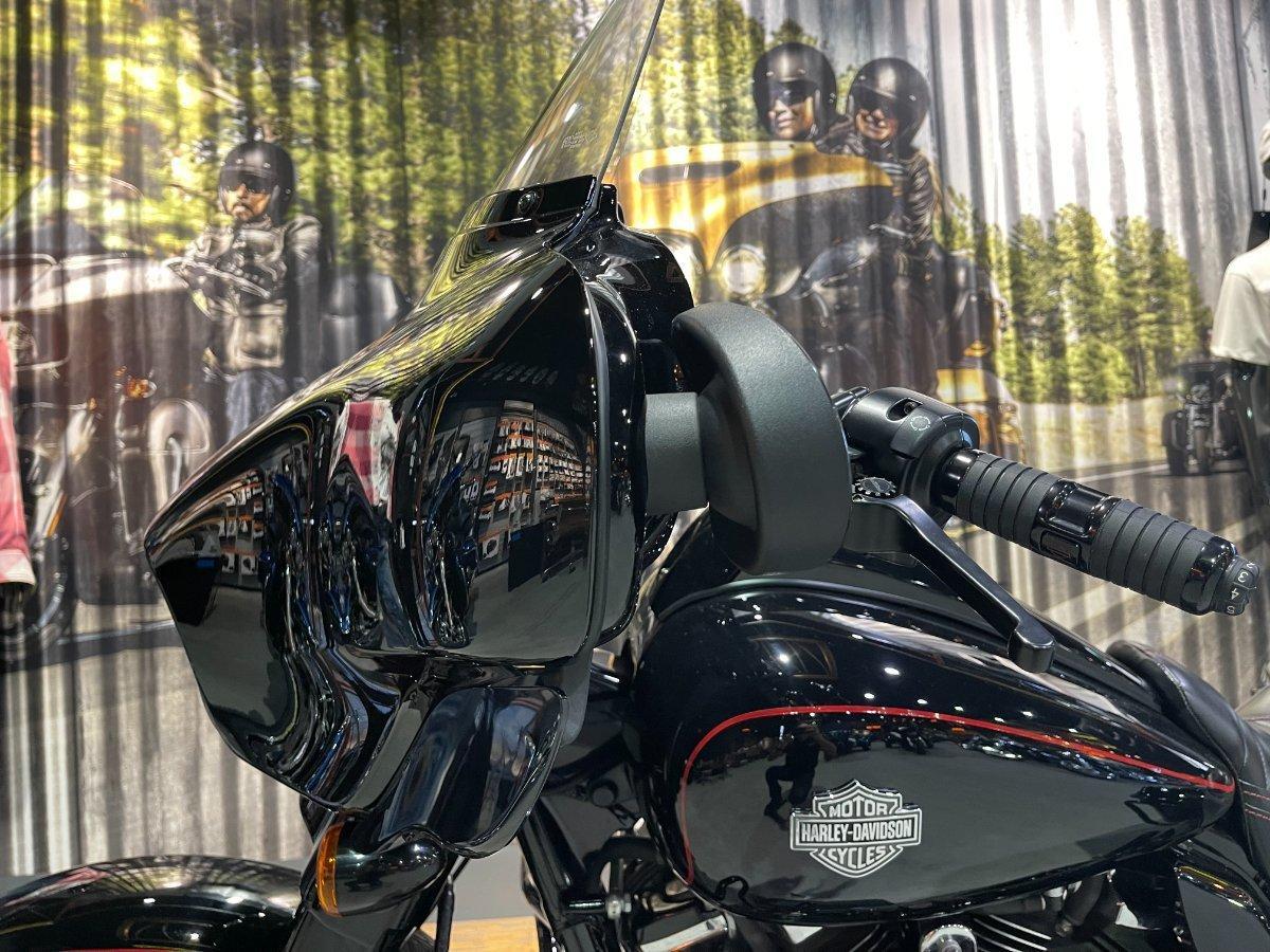 2023 HARLEY-DAVIDSON FLHXS STREET GLIDE SPECIAL CRUISER