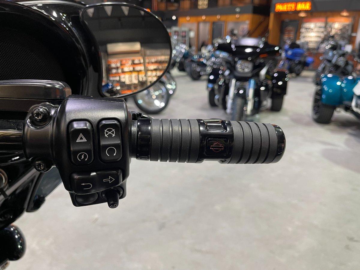 2023 HARLEY-DAVIDSON FLHXS STREET GLIDE SPECIAL CRUISER