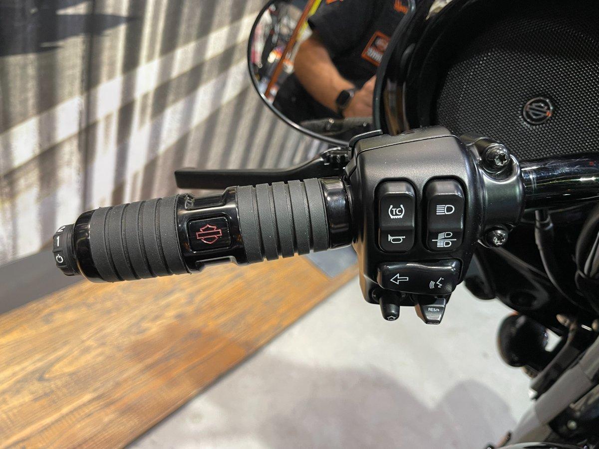 2023 HARLEY-DAVIDSON FLHXS STREET GLIDE SPECIAL CRUISER