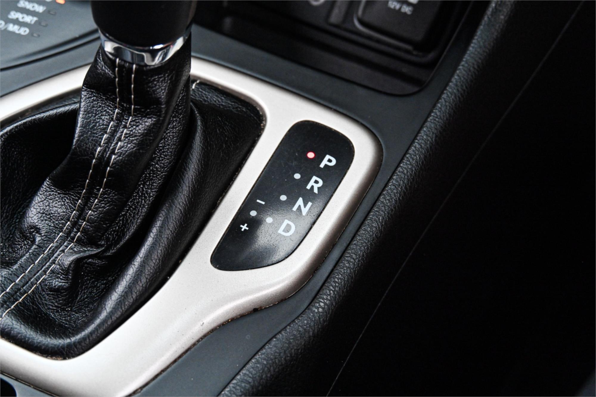2014 JEEP CHEROKEE KL LONGITUDE (4x4) 9 SP AUTOMATIC 4D WAGON