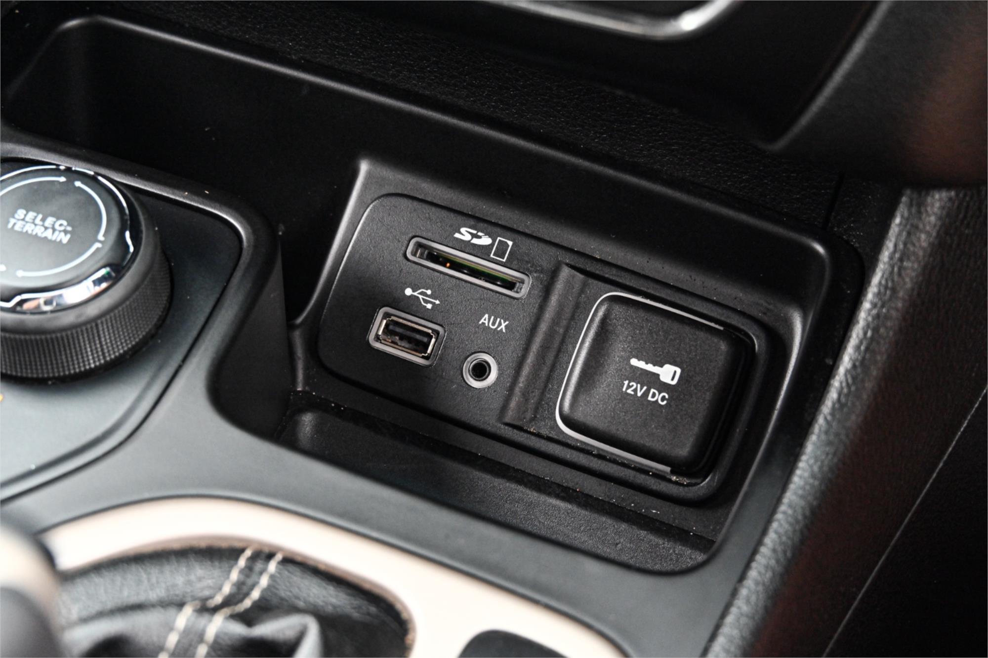2014 JEEP CHEROKEE KL LONGITUDE (4x4) 9 SP AUTOMATIC 4D WAGON
