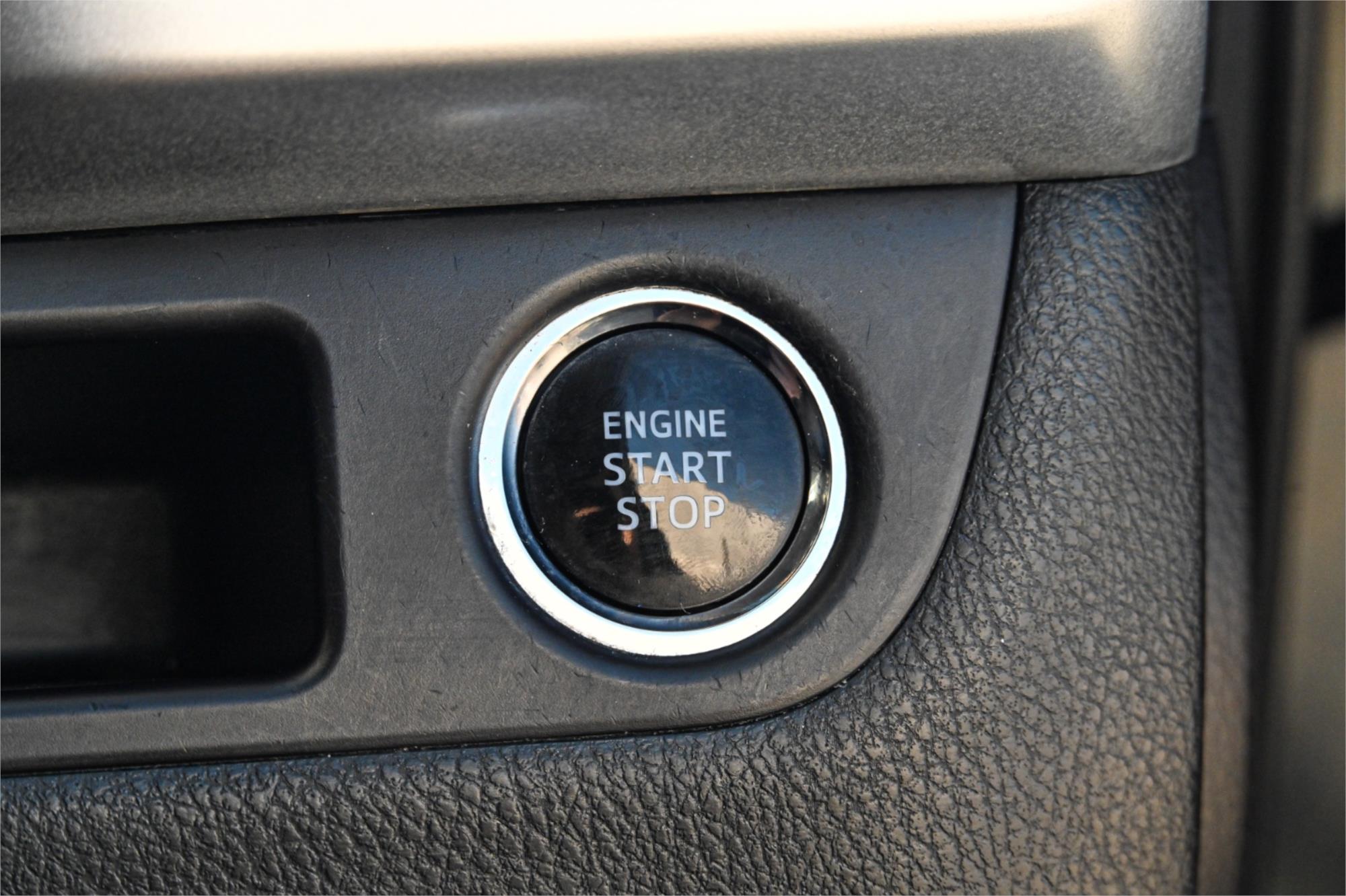 2016 TOYOTA KLUGER GSU55R GXL (4x4) 6 SP AUTOMATIC 4D WAGON