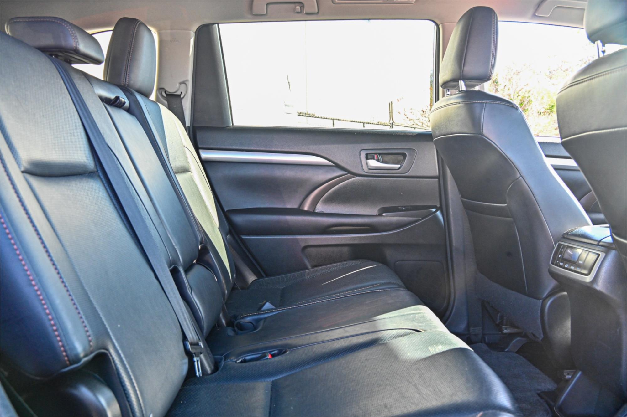 2016 TOYOTA KLUGER GSU55R GXL (4x4) 6 SP AUTOMATIC 4D WAGON
