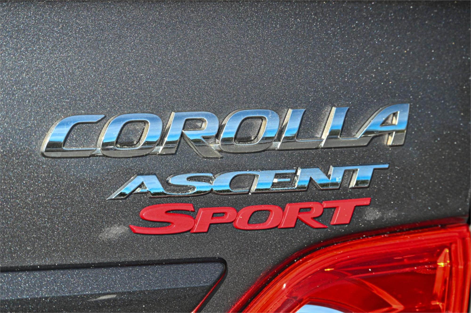 2012 TOYOTA COROLLA ZRE152R MY11 ASCENT 6 SP MANUAL 4D SEDAN