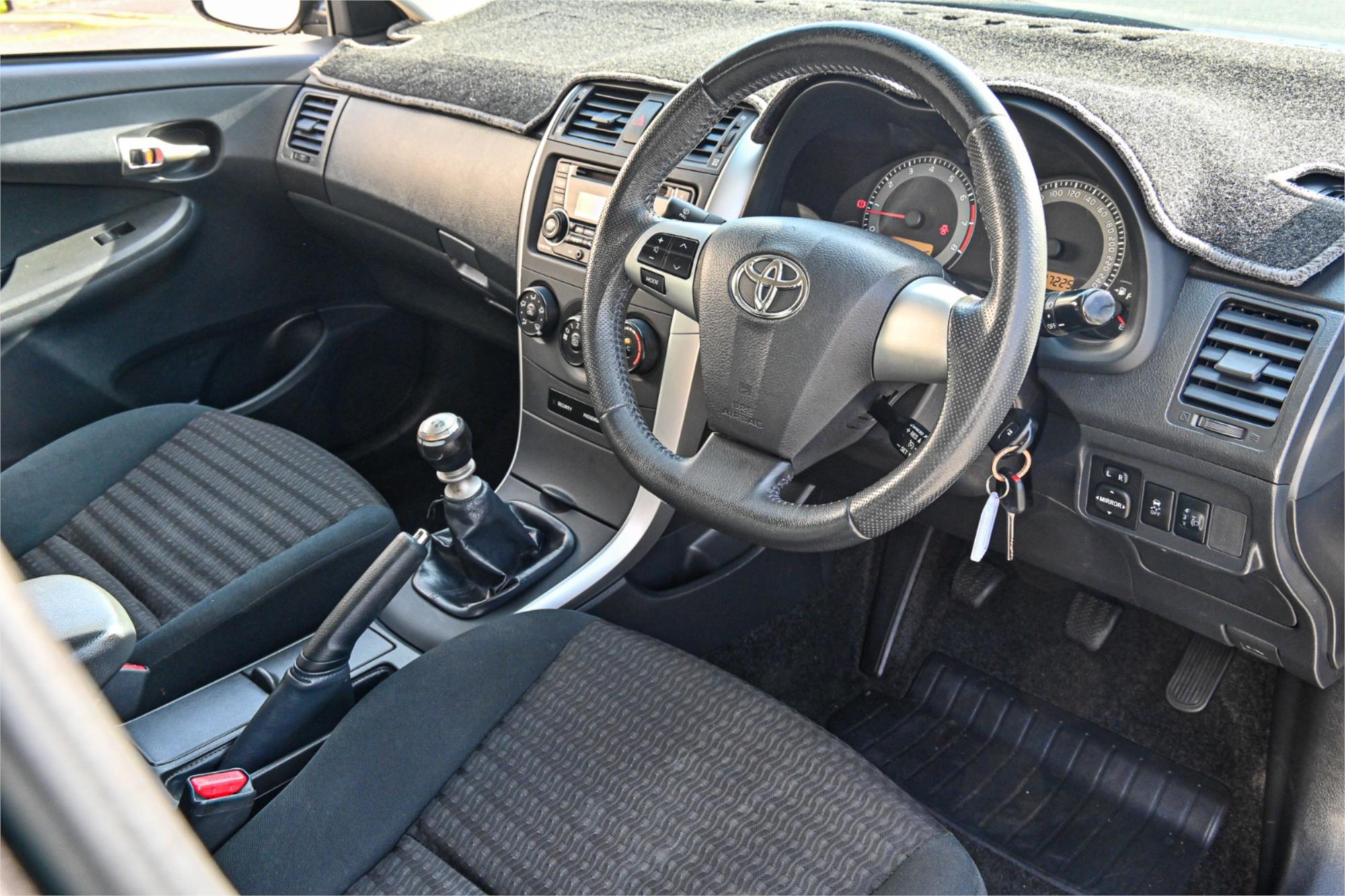 2012 TOYOTA COROLLA ZRE152R MY11 ASCENT 6 SP MANUAL 4D SEDAN