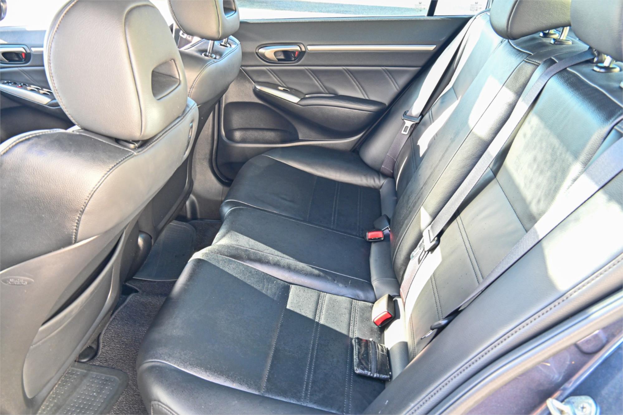 2010 HONDA CIVIC MY09 VTi-L 5 SP AUTOMATIC 4D SEDAN