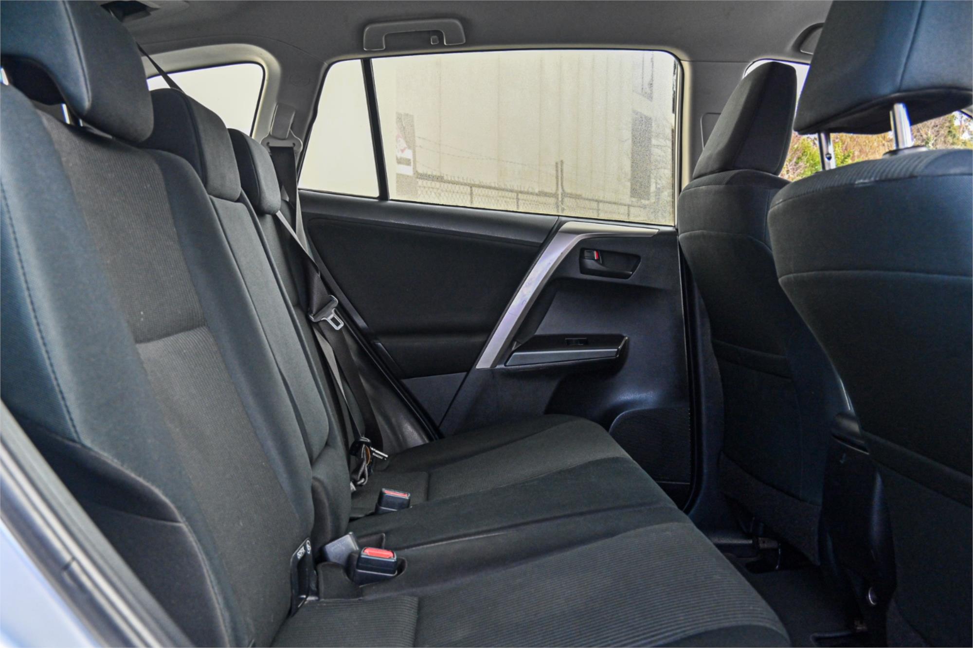 2018 TOYOTA RAV4 ZSA42R MY18 GX (2WD) CONTINUOUS VARIABLE 4D WAGON