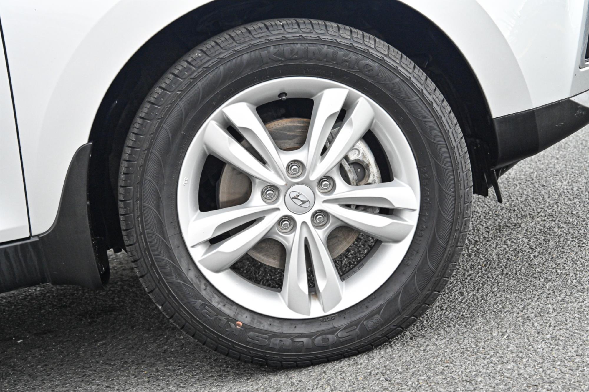 2013 HYUNDAI iX35 LM MY13 SE (AWD) 6 SP AUTOMATIC 4D WAGON
