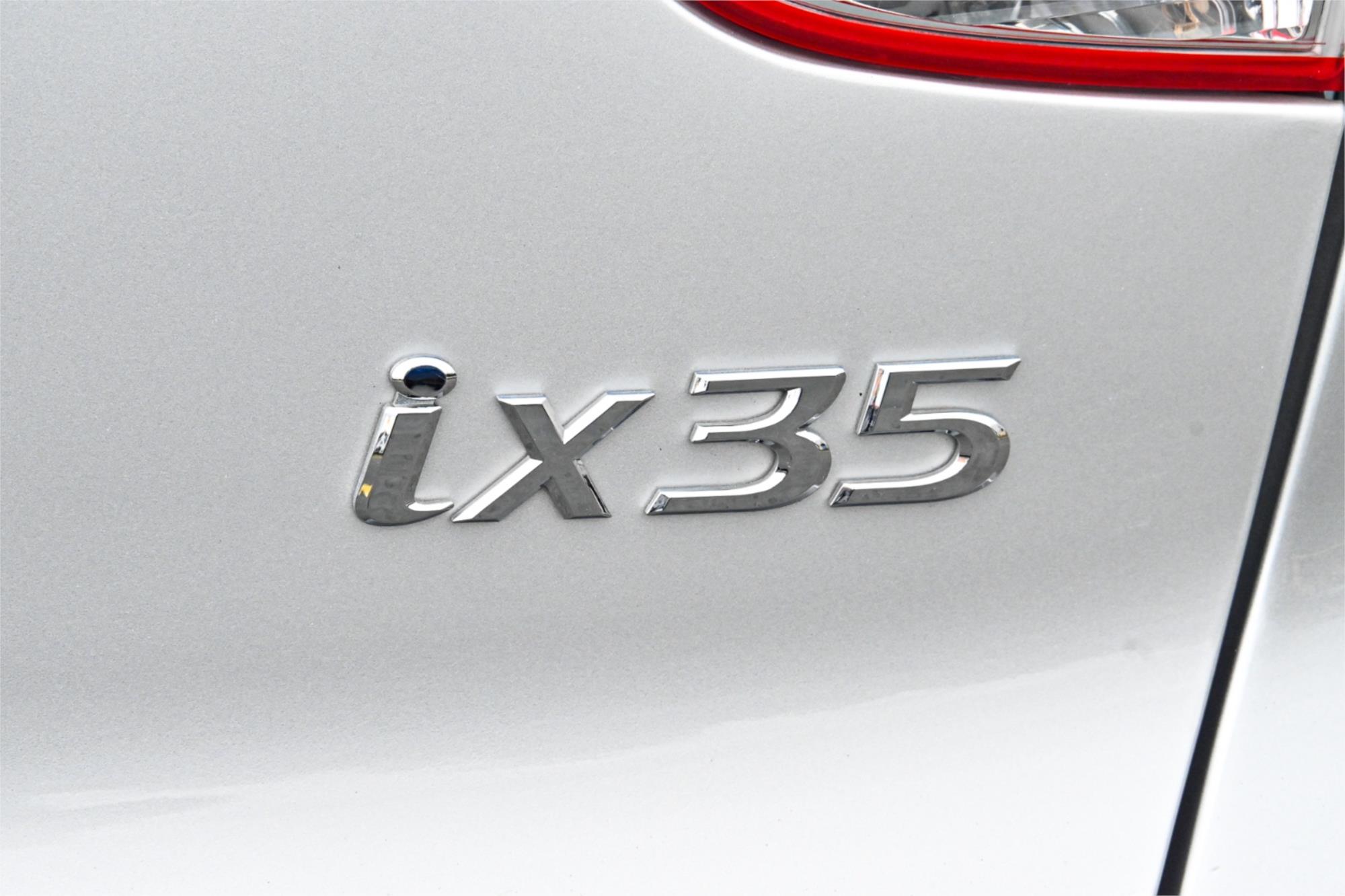 2013 HYUNDAI iX35 LM MY13 SE (AWD) 6 SP AUTOMATIC 4D WAGON