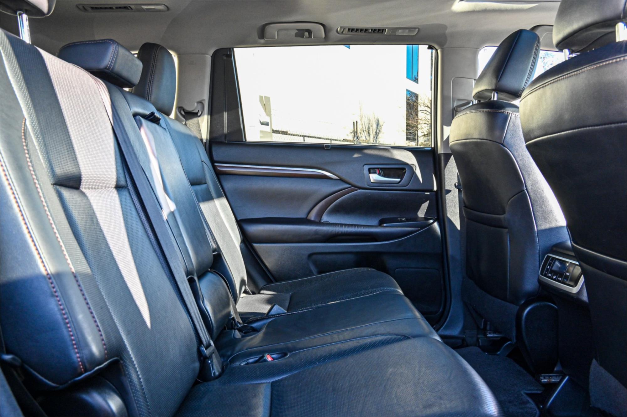 2016 TOYOTA KLUGER GSU55R GRANDE (4x4) 6 SP AUTOMATIC 4D WAGON
