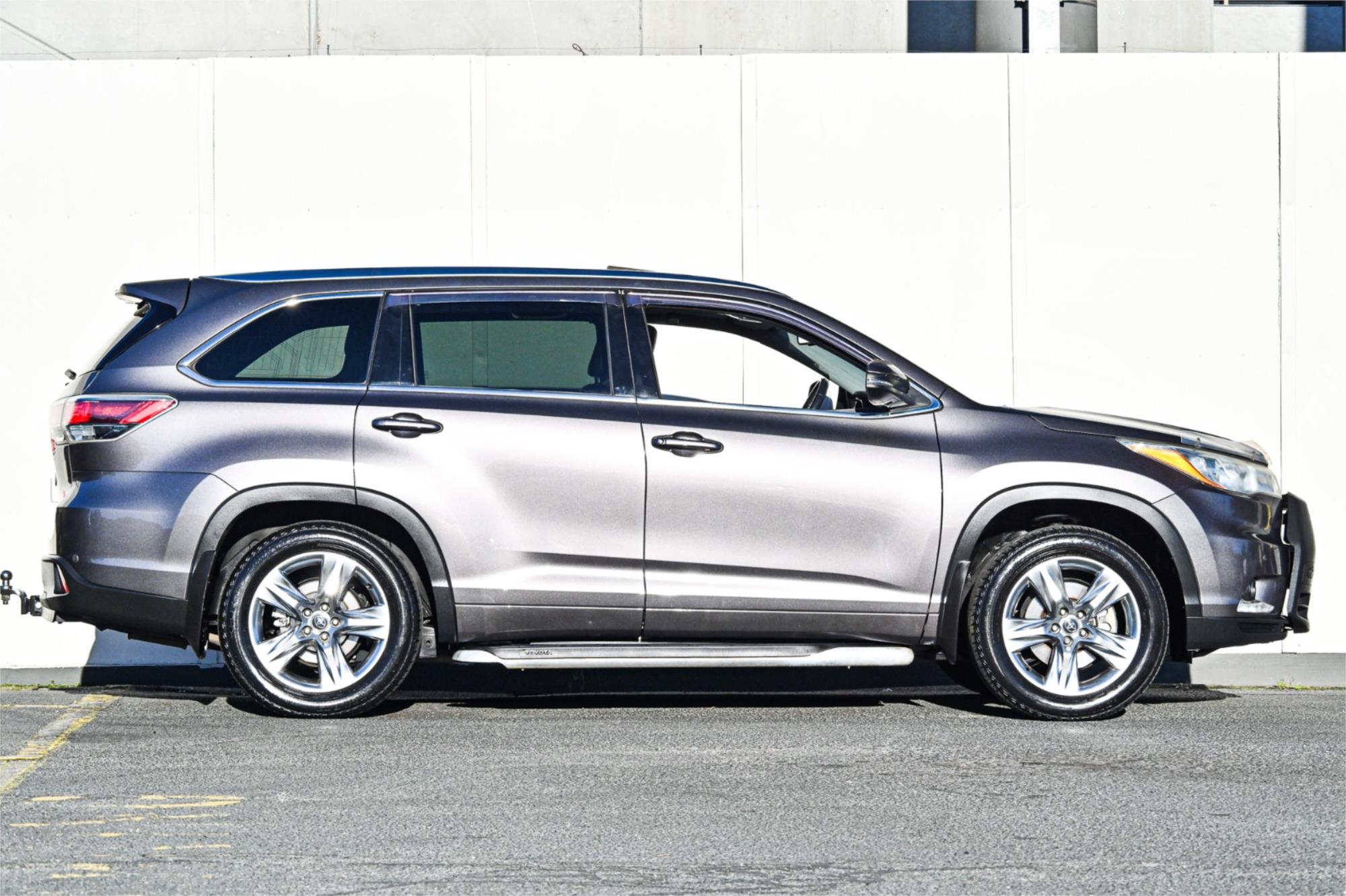 2016 TOYOTA KLUGER GSU55R GRANDE (4x4) 6 SP AUTOMATIC 4D WAGON