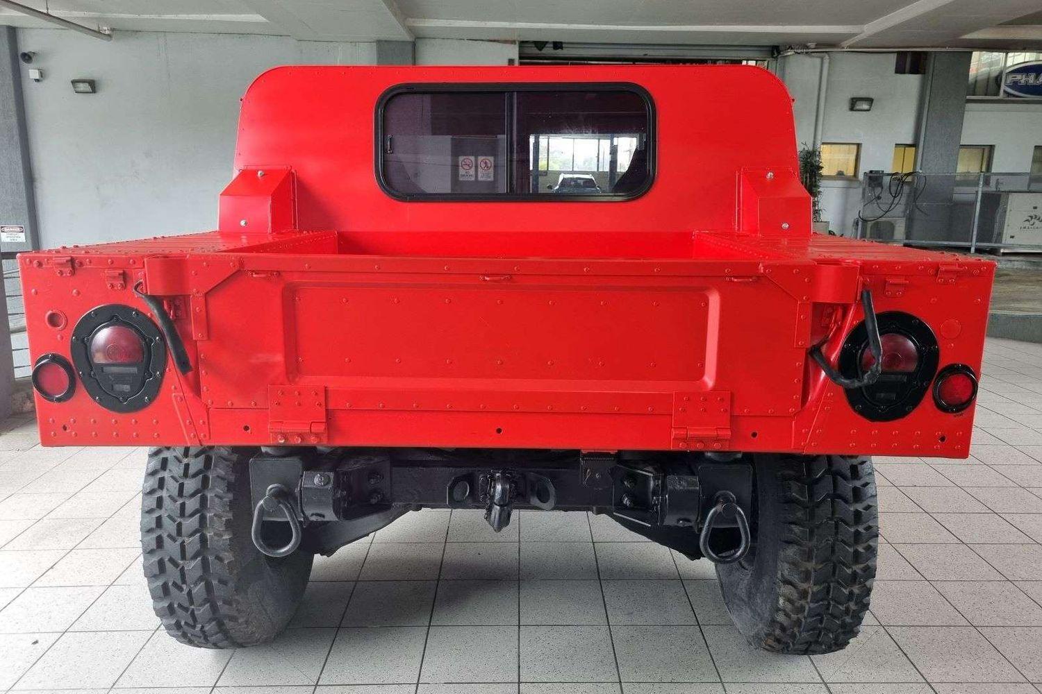 1988 AM GENERAL HMMWV M998 4x4 AUTOMATIC LIGHT ARMOURED CAR