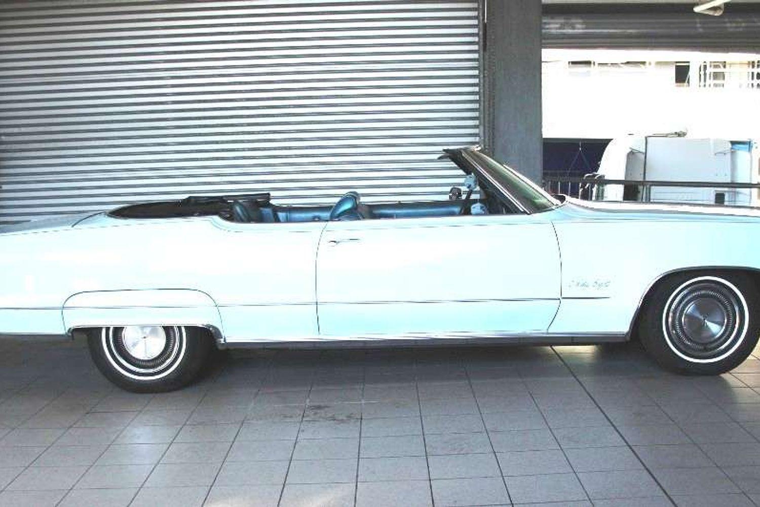 1970 OLDSMOBILE NINETY-EIGHT AUTO COUPE