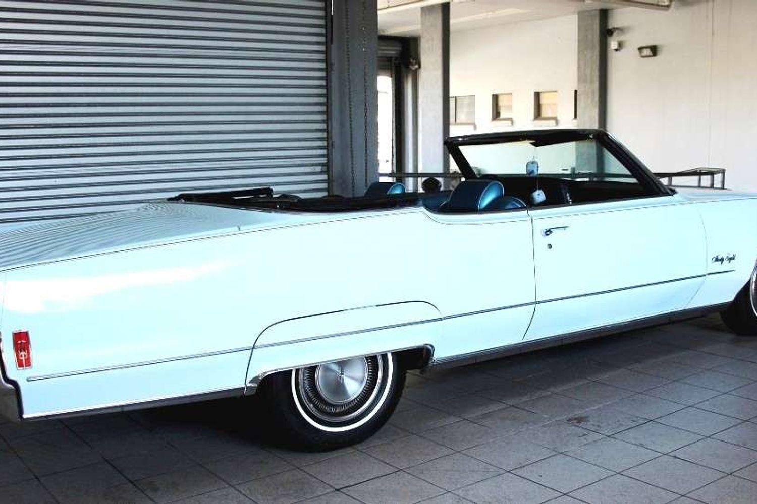 1970 OLDSMOBILE NINETY-EIGHT AUTO COUPE